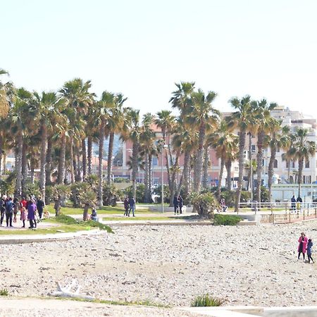 Domus Cavour Apartment Civitavecchia Luaran gambar