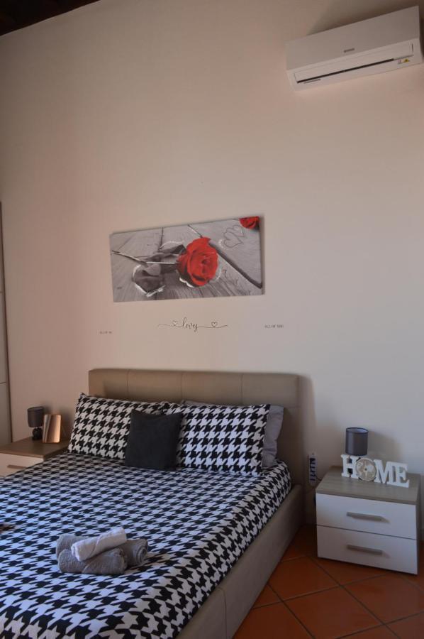 Domus Cavour Apartment Civitavecchia Luaran gambar
