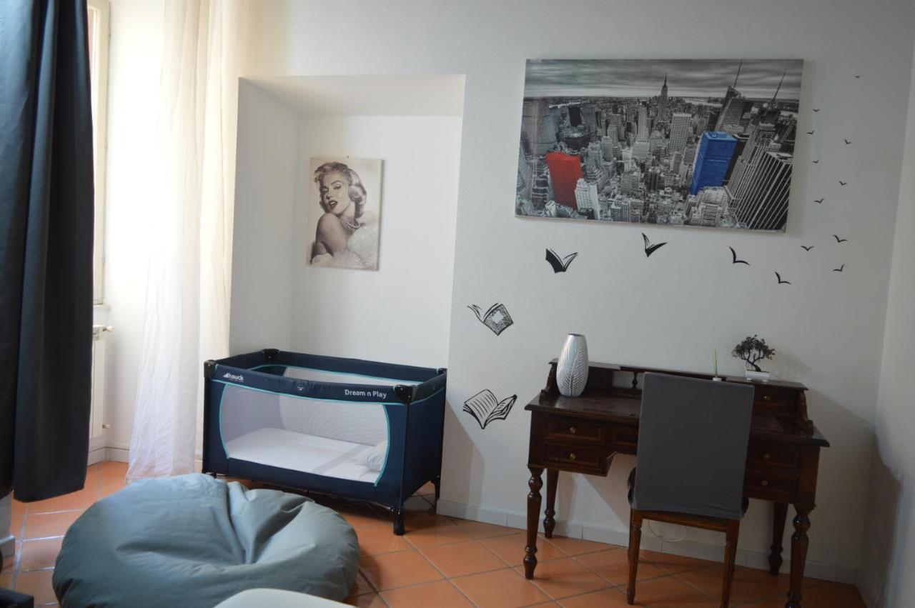 Domus Cavour Apartment Civitavecchia Luaran gambar
